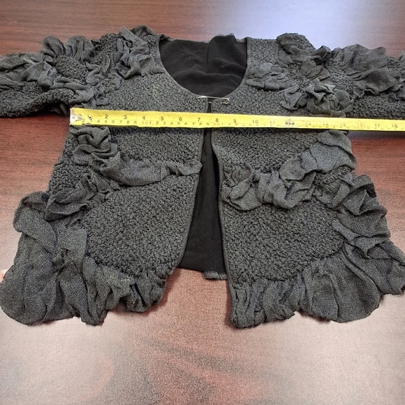 Coat - Picture 8 of 9